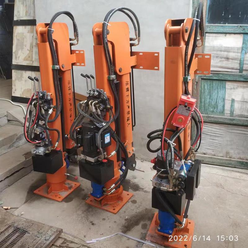 香港特别行政区重汽蓝牌随车吊 3.2吨 国六动力强 液压驱动 农用自卸起重机